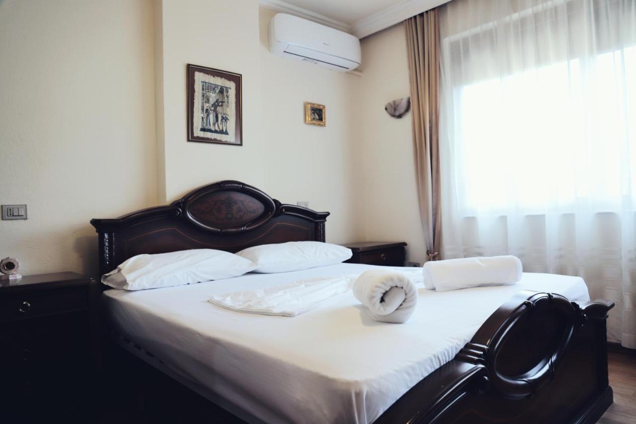 Tirana Taiwan Center Apartment ภายนอก รูปภาพ