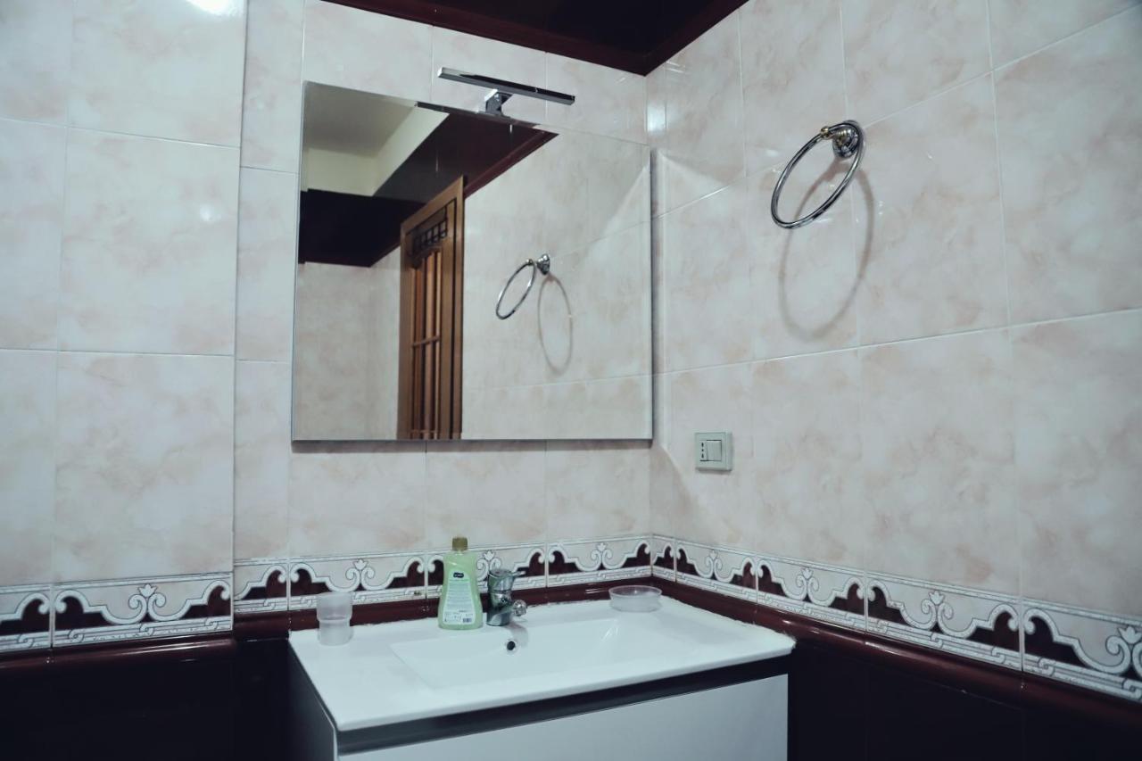 Tirana Taiwan Center Apartment ภายนอก รูปภาพ